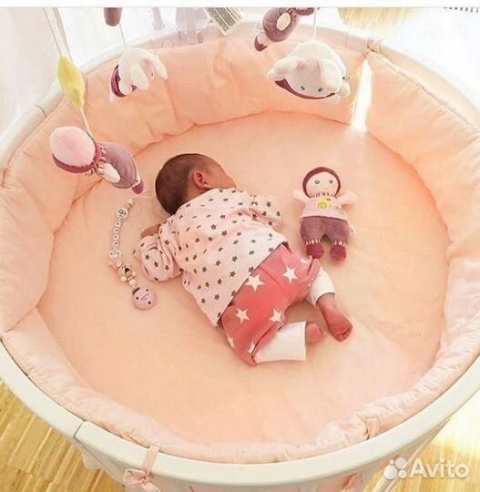 Круглая кроватка трансформер с маятником