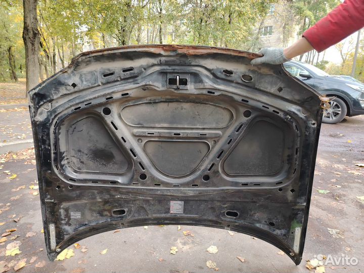 Капот Volkswagen Passat B5+