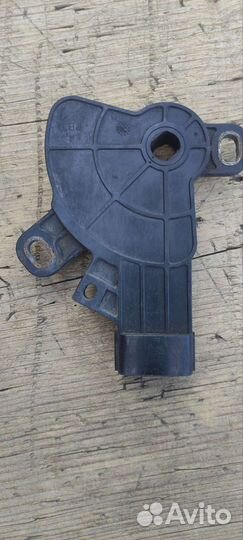 Датчик положения селектора вариатора JF015E