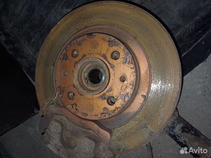 Диск тормозной передний на ваз 2112