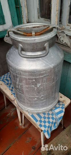 Продам фляги,состояние хорошее,хранился только мед