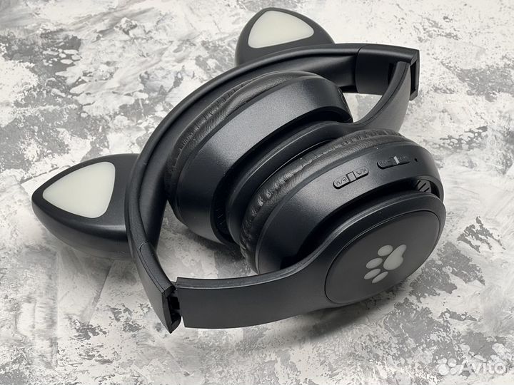 Наушники с кошачьими ушками