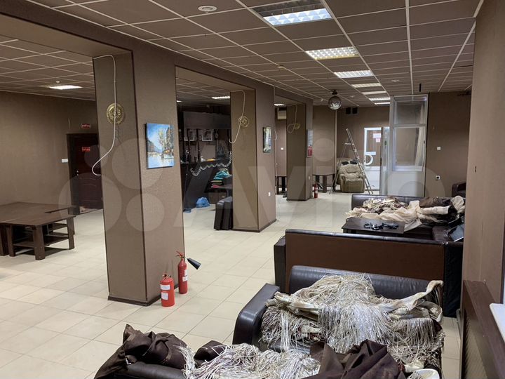 Свободного назначения, 180 м²