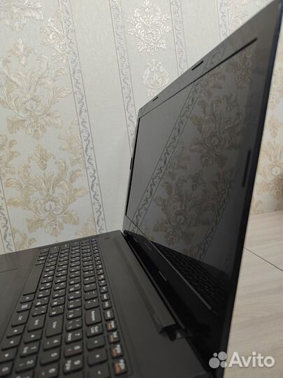 Ноутбук Lenovo 15.6