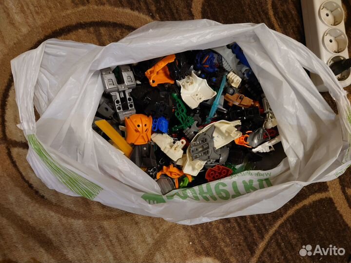 Lego Лего Бионикл и Фабрика героев. Запчасти