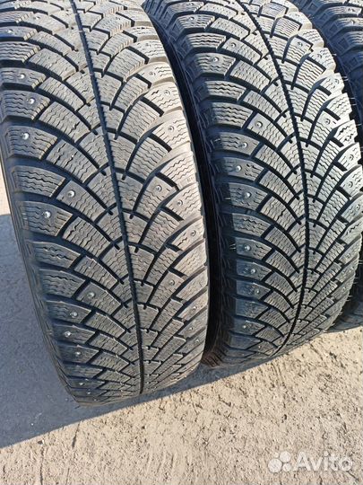 Bfgoodrich G-Force Stud 215/60 R16