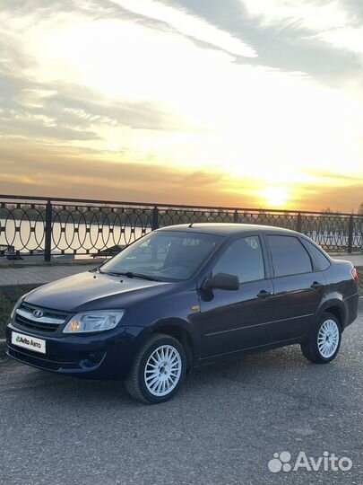 LADA Granta 1.6 МТ, 2013, 172 000 км