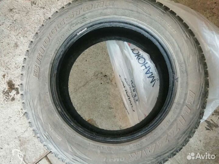 Bridgestone WinterForce 235/65 R17