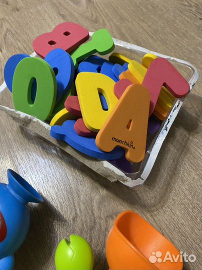 Игрушки для ванной на присосках