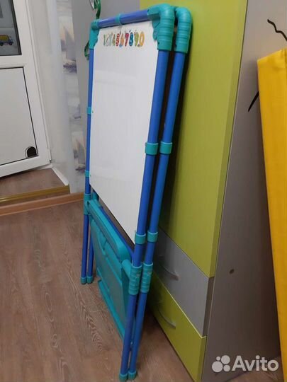 Мольберт детский, с магнитами