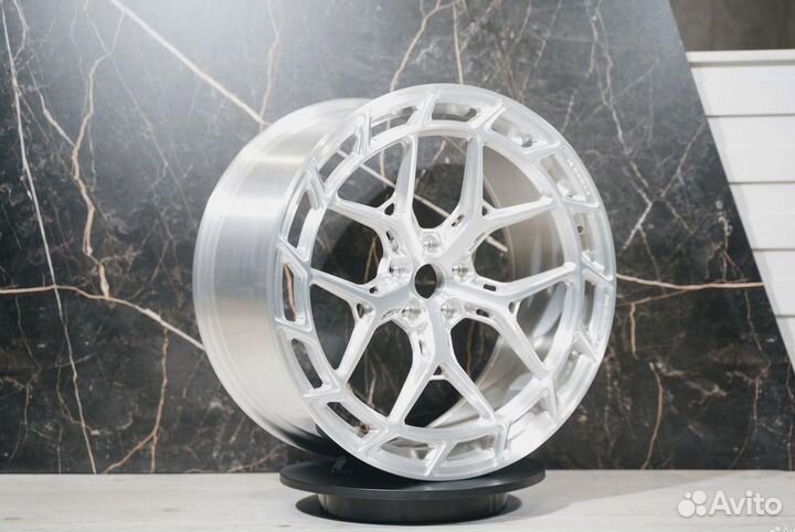 Кованые диски R22