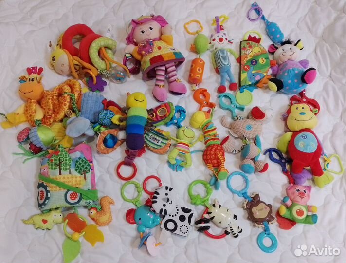 Растяжки на кроватку и коляску, подвесные игрушки