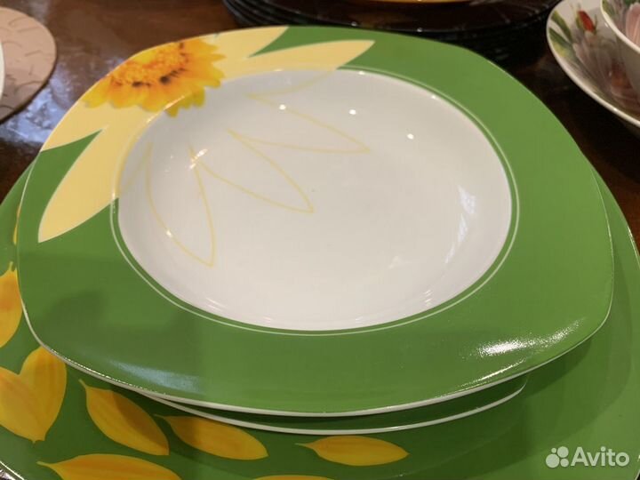 Набор посуды из 4 частей