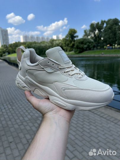 Кроссовки летние Adidas Ozweego