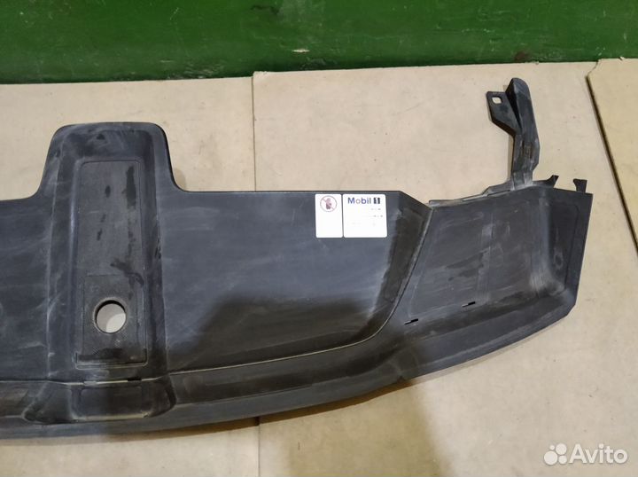 Накладка замка капота Porsche Cayenne Порше Кайен