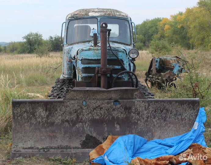 Трактор ВгТЗ ДТ-75, 1988