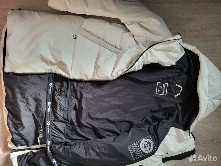 Пуховик женский volki