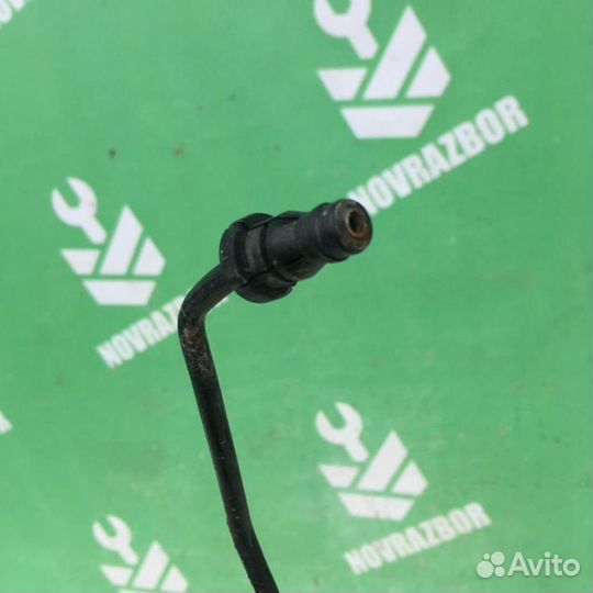 Трубка цилиндра сцепления Фольксваген Пассат Б6