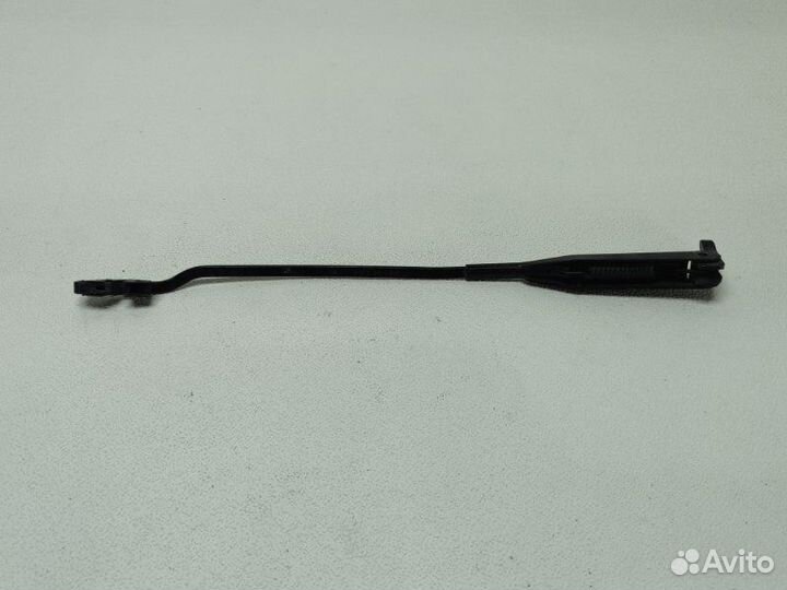 Поводок стеклоочистителя передний левый Opel Corsa
