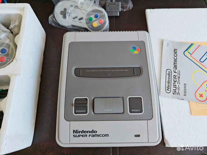 Super Famicom ntsc J, комплект в коробке