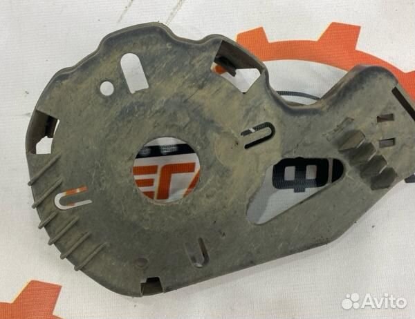 Пыльник балки задний правый Peugeot 3008 легковой