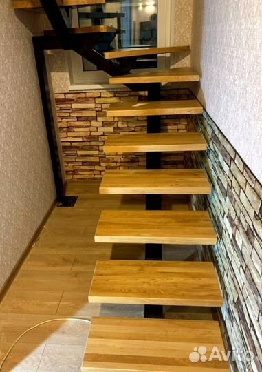 Изготовление лестниц под ключ