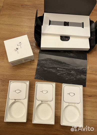 Коробки от iPhone