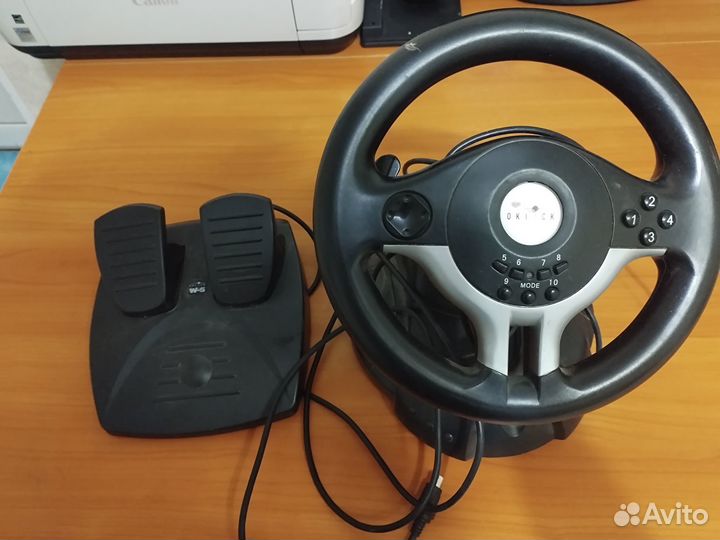 Игровой руль с педалями для пк
