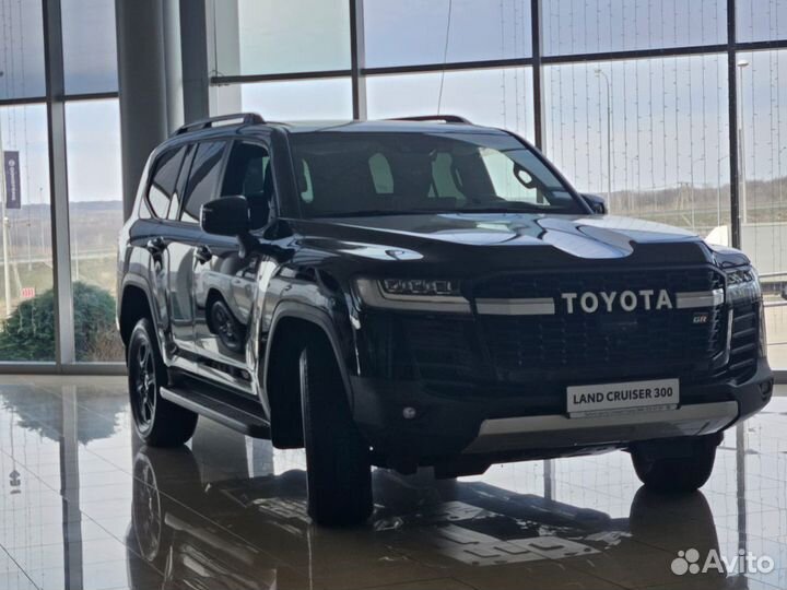 Toyota Land Cruiser 3.3 AT, 2022, 5 км