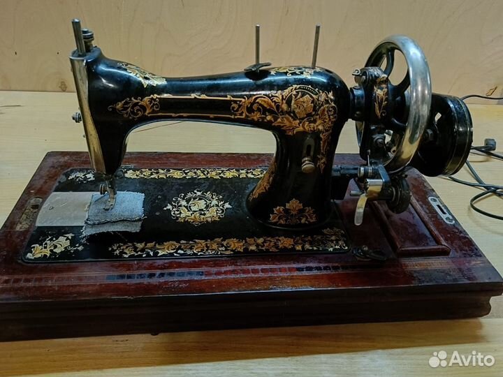 Швейная машинка