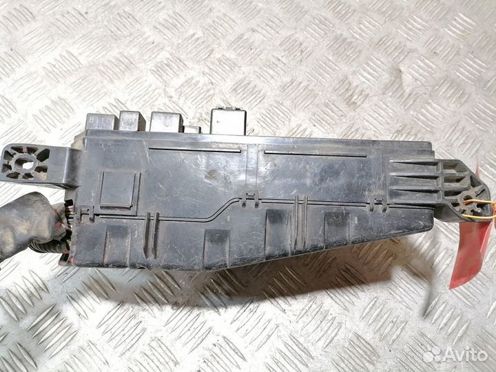 Блок предохранителей моторный Mazda Mpv LW лв