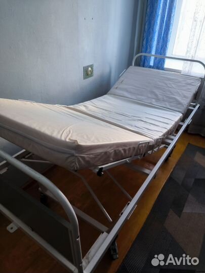 Кровать для лежачих больных бу