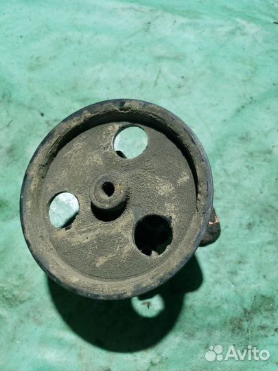 Насос гур Renault Logan 1 1.4 2010