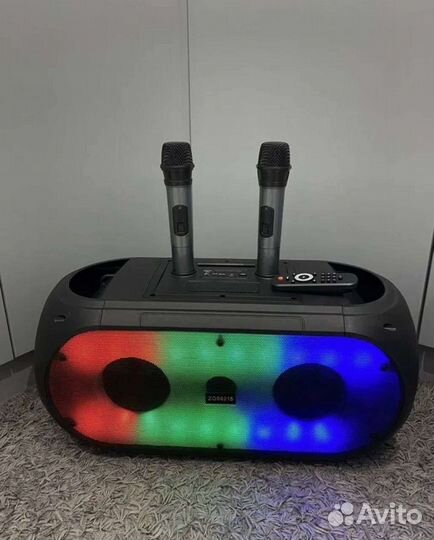 Блютуз колонка с двумя микрофонами Partybox