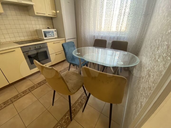 2-к. квартира, 60 м², 21/22 эт.