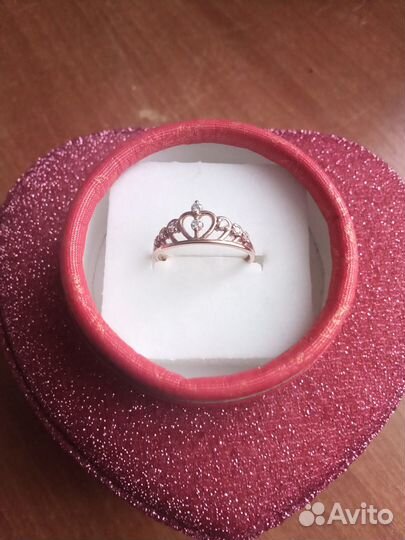 Серебряное кольцо