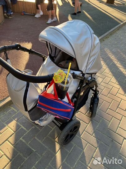 Детская коляска