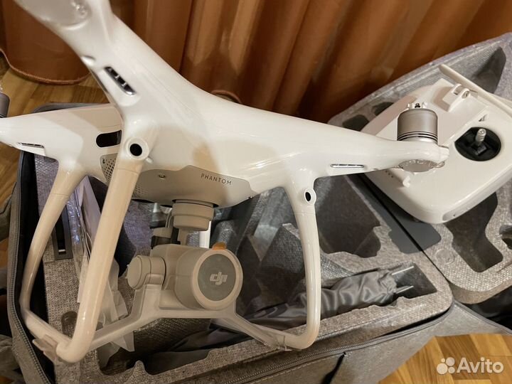 Новый Квадрокоптер dji phantom 4 pro
