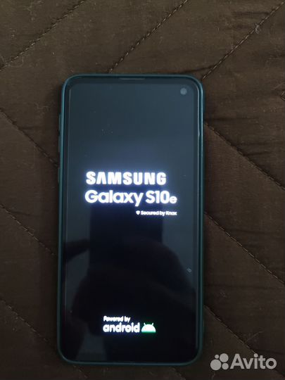 Samsung Galaxy S10e, 6/128 ГБ