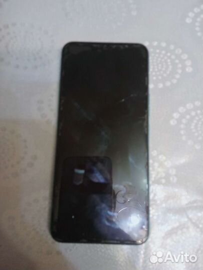 Телефон tecno spark