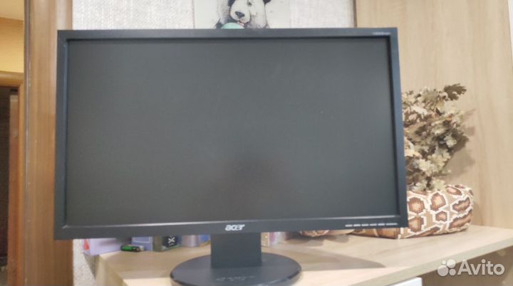 Монитор Acer 22