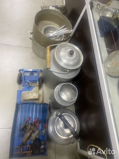Антикварная Лавка Б/у кастрюли,чайники