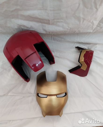 Шлем Железного человека
