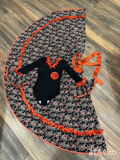 Танцы / костюм на рост 115-125 см