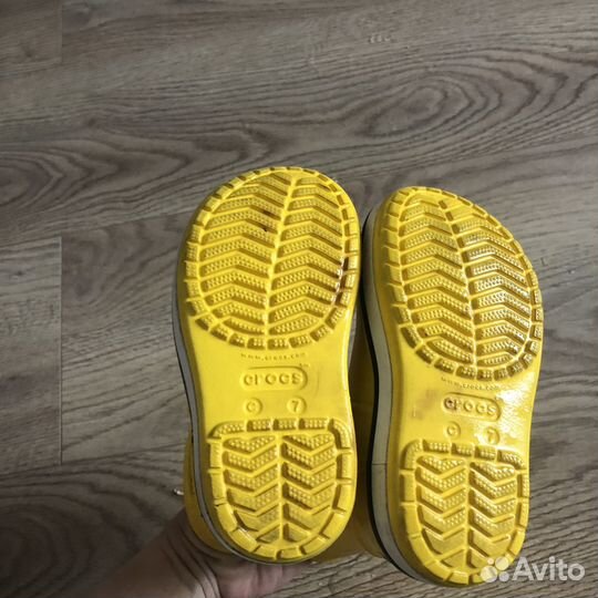 Резиновые сапоги crocs c7