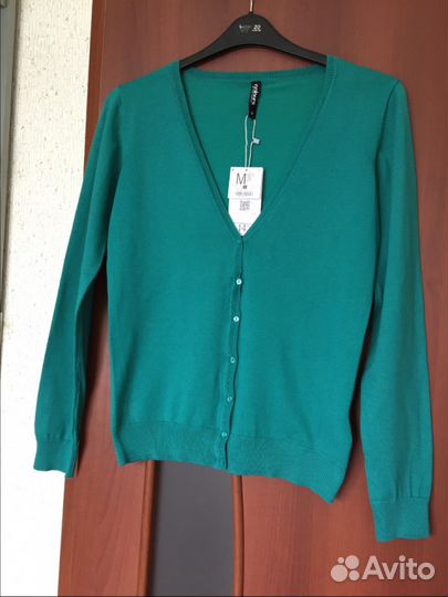 Зелёный мягкий кардиган новый