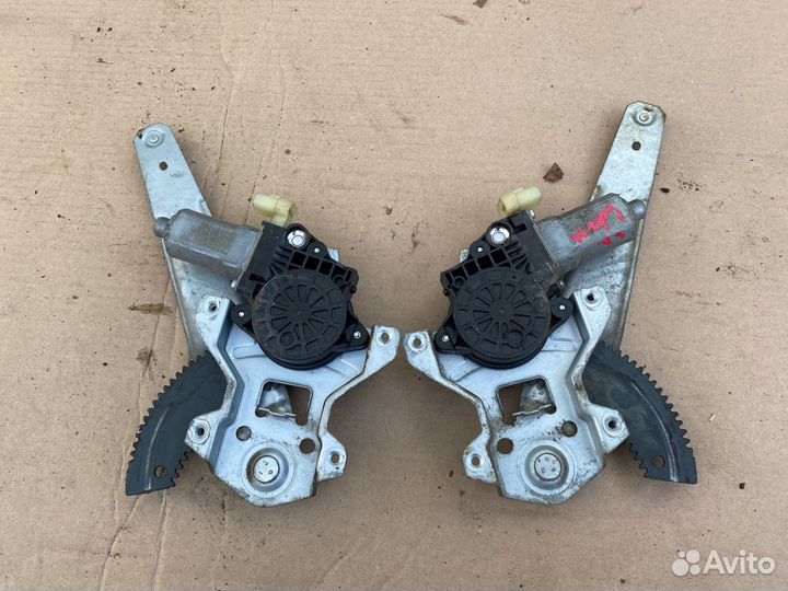 Стеклоподъемник задний Hyundai Getz