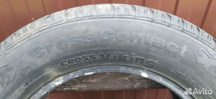 Continental ContiCrossContact Viking 215/65 R16 102H