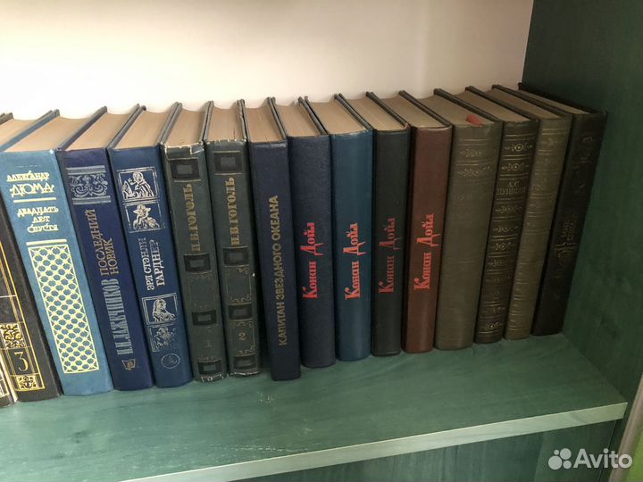 Книги разные б/у