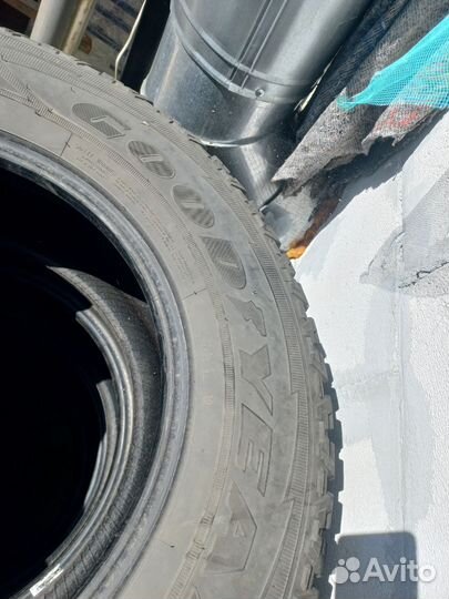 Goodyear Wrangler All-Terrain Adventure With Kevlar 265/65 R17 112T